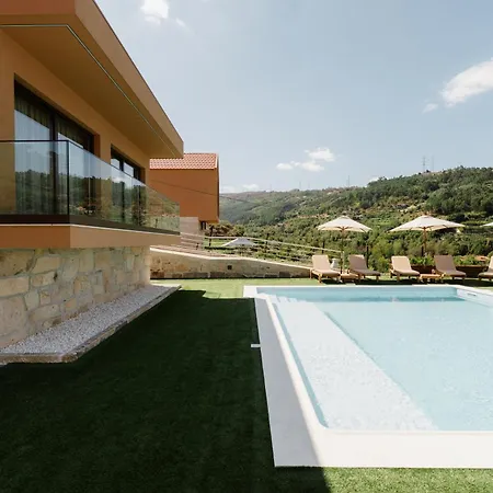 Serpa Pinto Village - By Fero Villa Cinfães